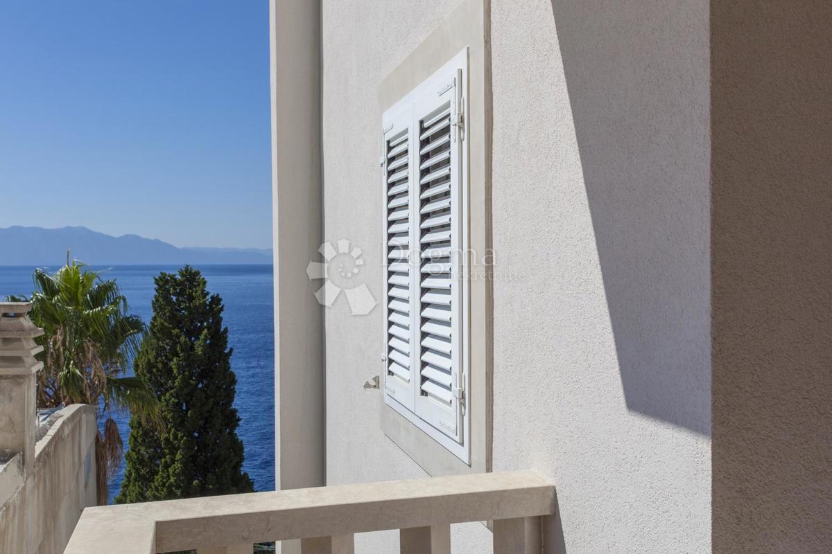 Casa Drvenik, Gradac, 1.150m2