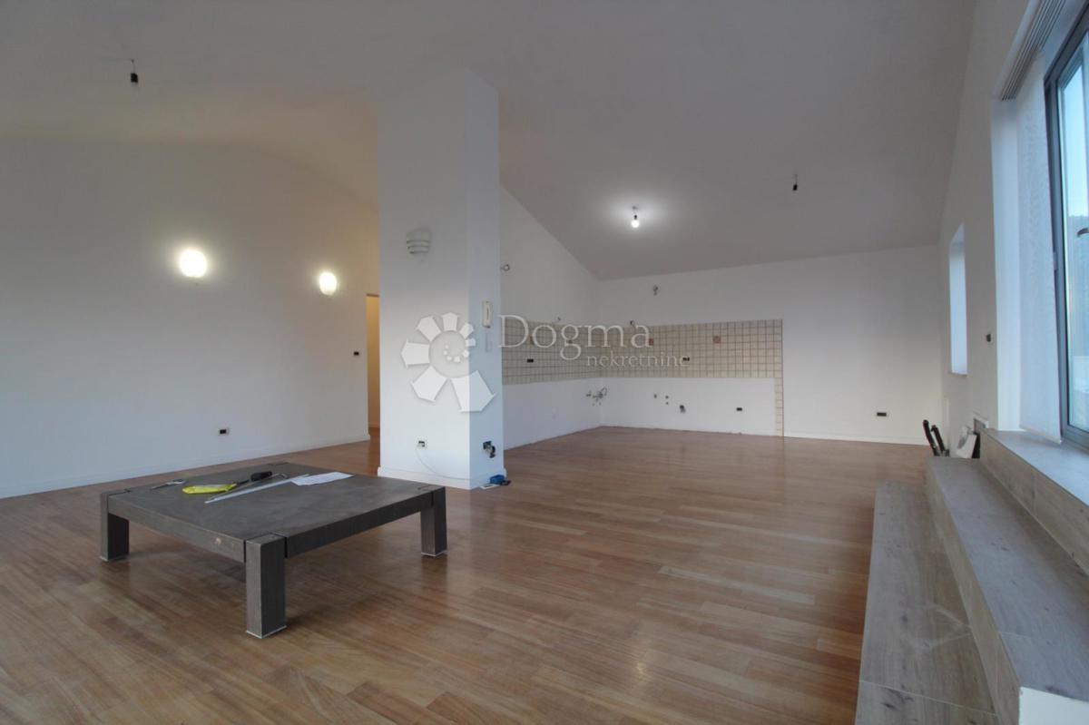 Allogio Zamet, Rijeka, 143m2
