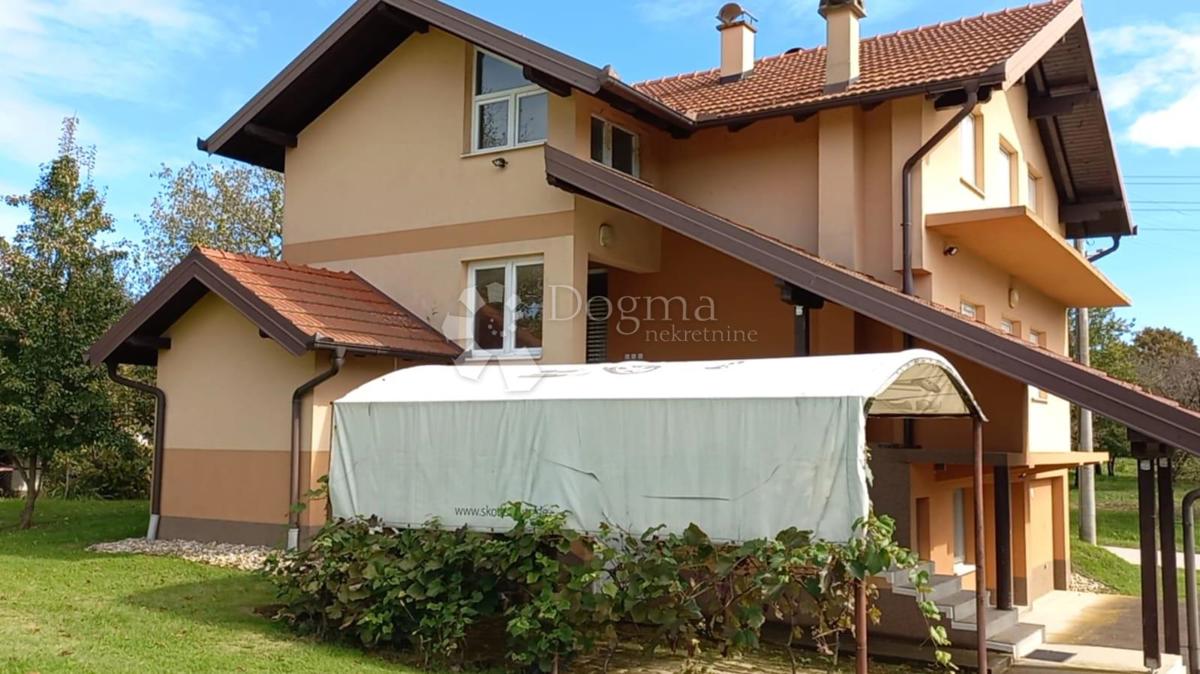 Casa Derežani, Ivanić-Grad - Okolica, 211,50m2