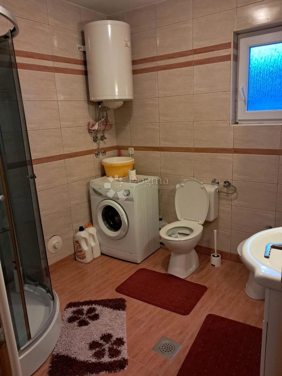 Casa Derežani, Ivanić-Grad - Okolica, 211,50m2