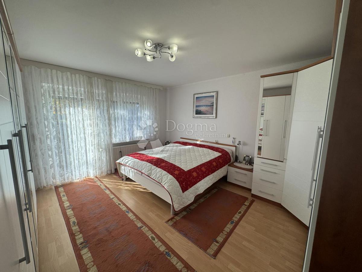 Casa Predavac, Rovišće, 259m2