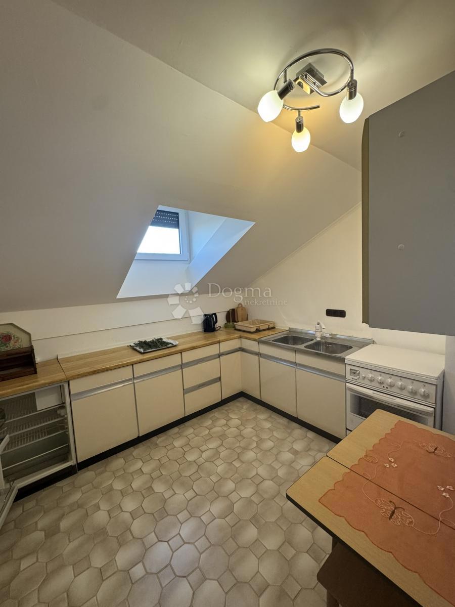 Casa Predavac, Rovišće, 259m2