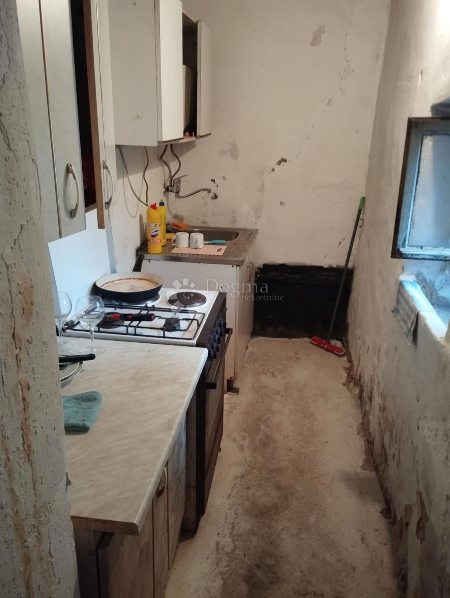 Casa Kosore, Vrlika, 50m2