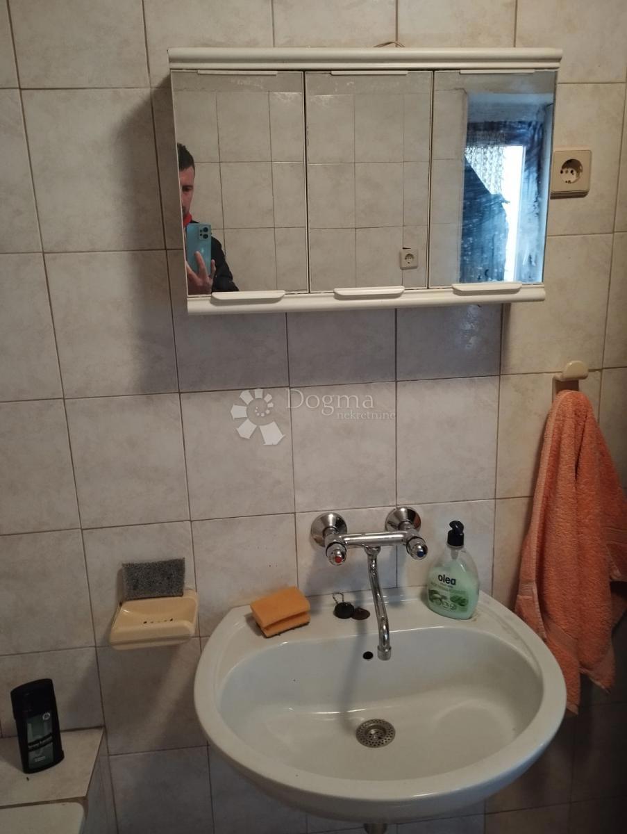 Casa Kosore, Vrlika, 50m2