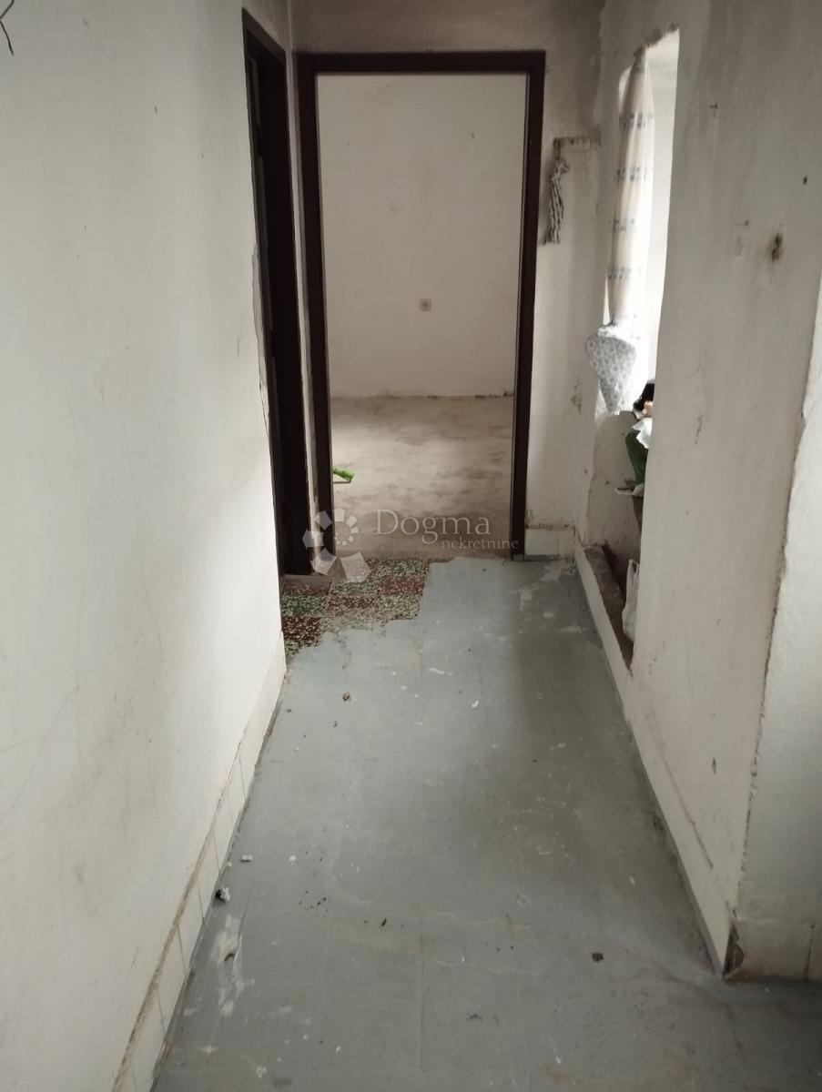 Casa Kosore, Vrlika, 50m2