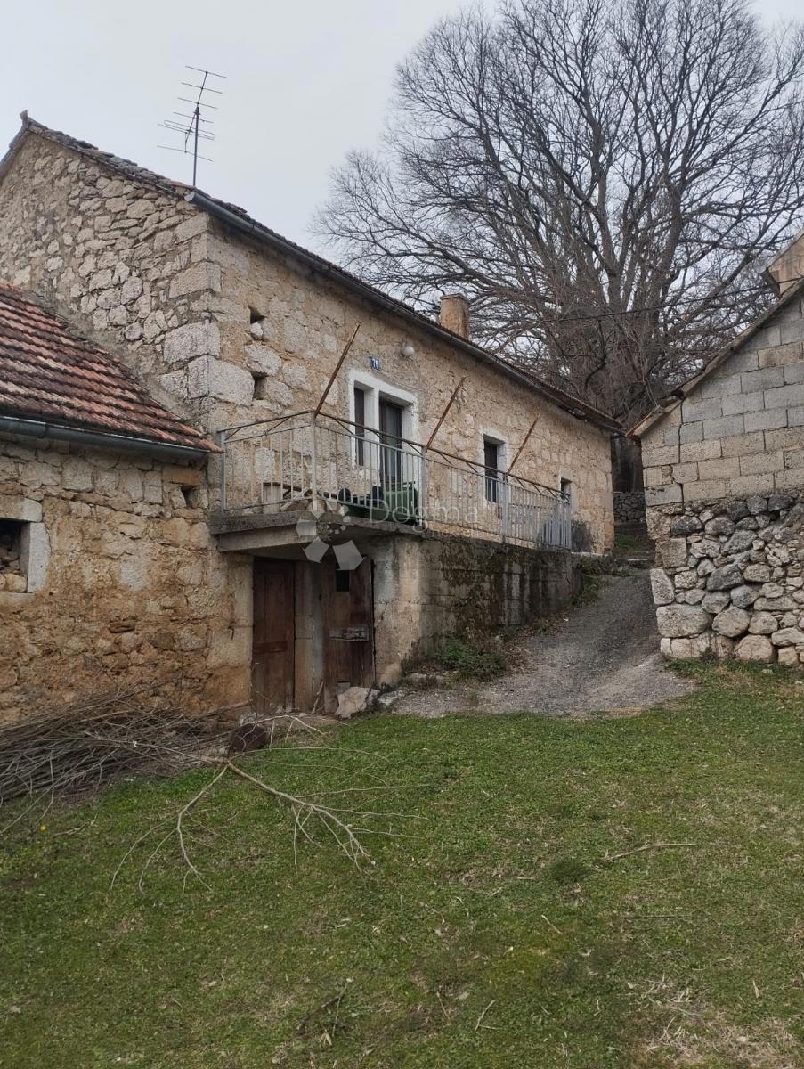 Casa Kosore, Vrlika, 50m2