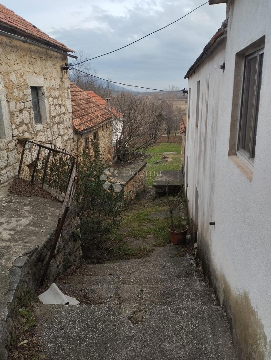 Casa Kosore, Vrlika, 50m2