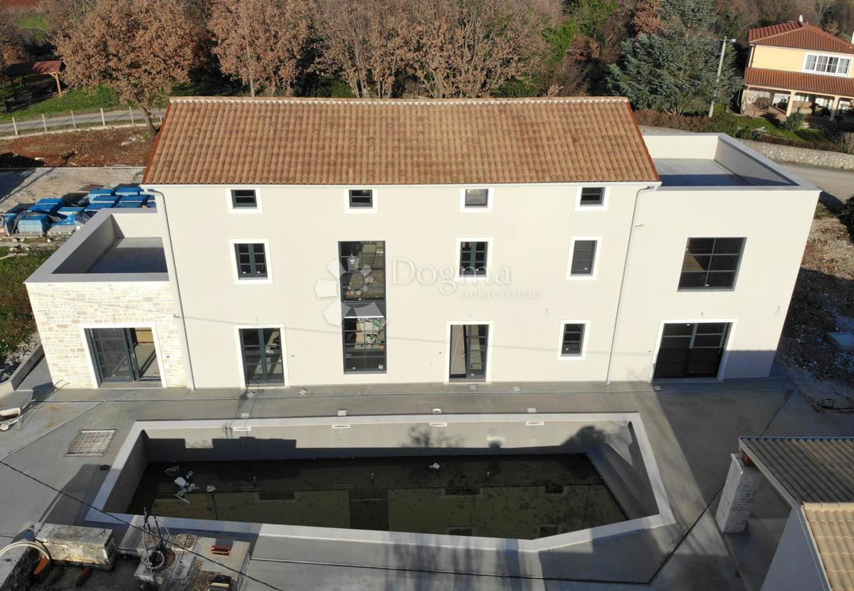 Casa Poreč, 340m2