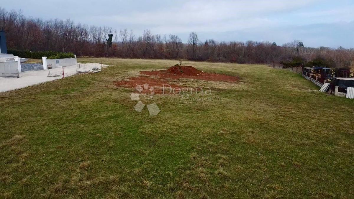 Terreno edificabile Barban, 1.000m2