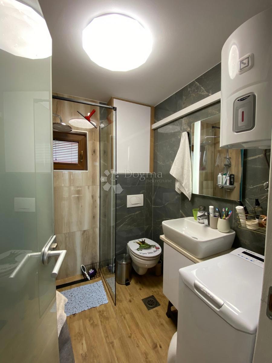 Casa Rovanjska, Jasenice, 107,64m2