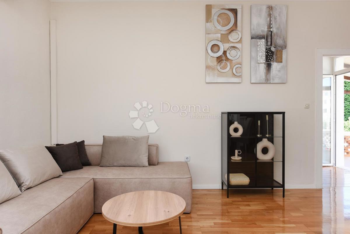 Allogio Arbanasi, Zadar, 56m2