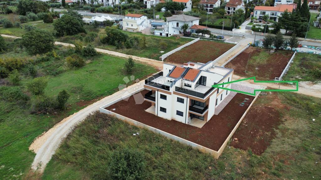 APPARTAMENTO DI LUSSO, VISTA MARE, TERRAZZO, JACUZZI, SAUNA, NUOVA COSTRUZIONE, 2R + LR