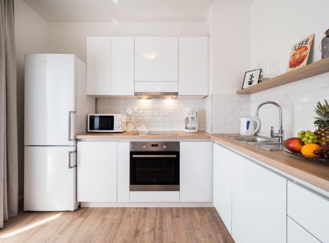 Allogio Travarica, Trogir, 63,18m2