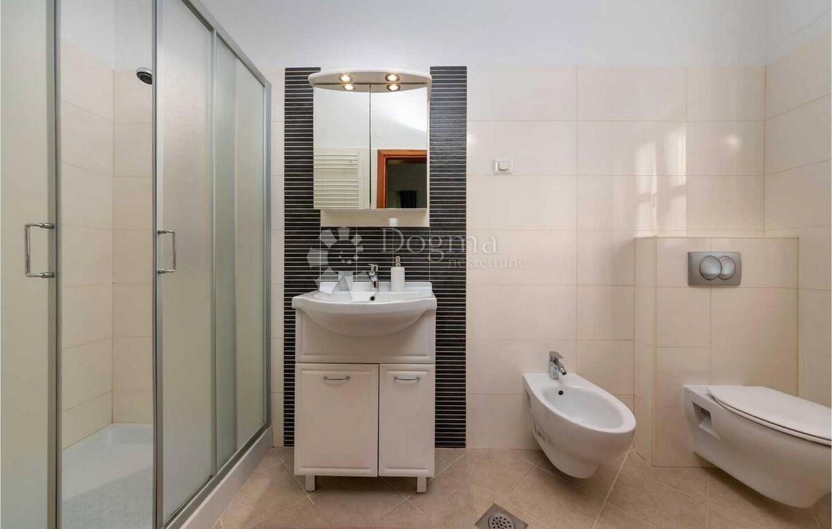 Casa Tinjan, 162m2