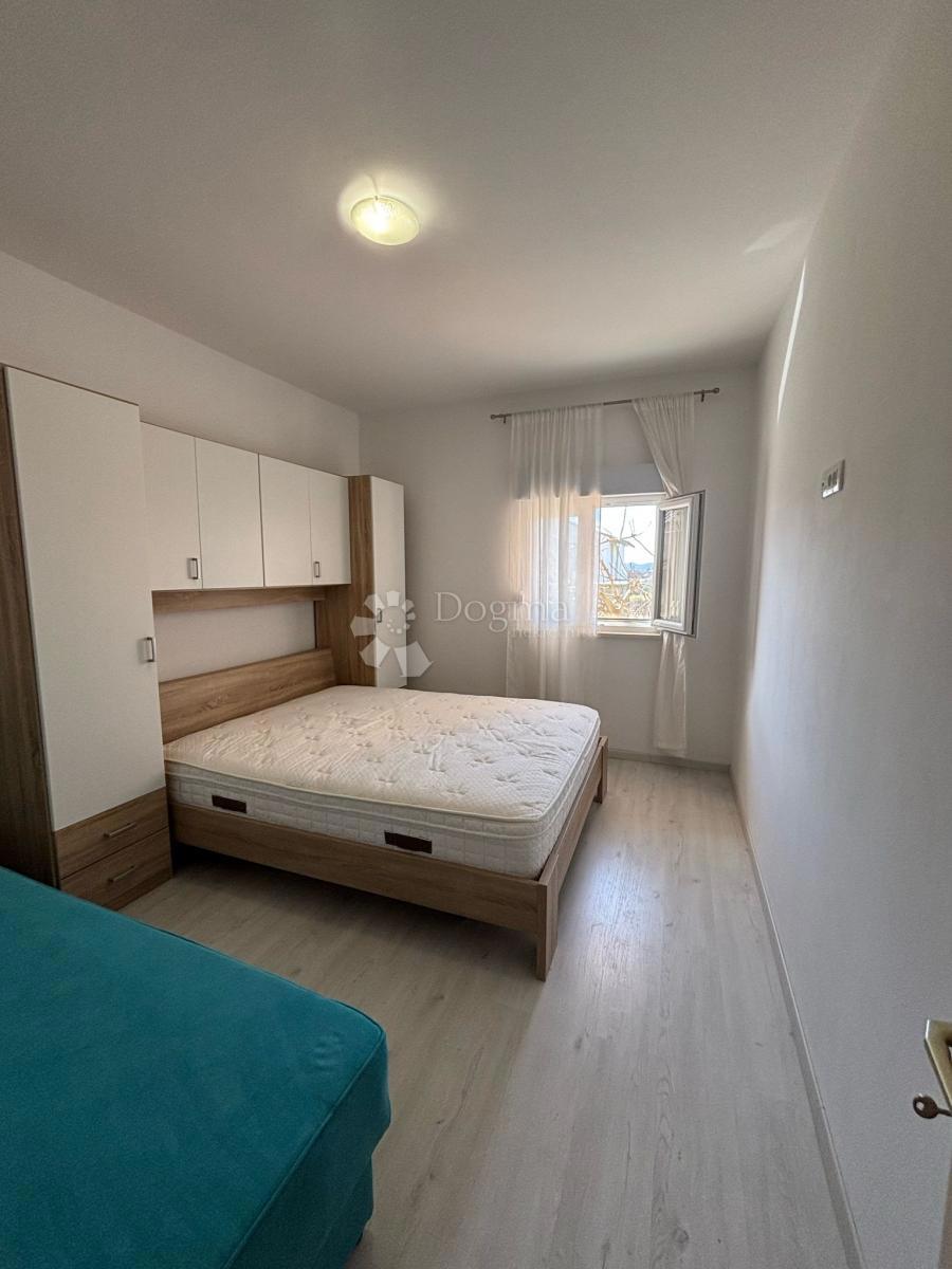 Casa Gornji Muć, Muć, 240m2