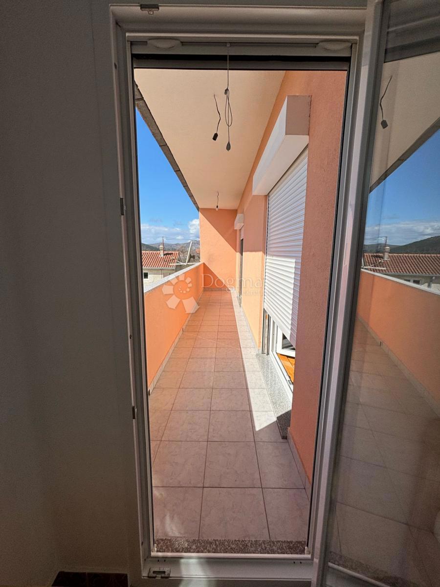 Casa Gornji Muć, Muć, 240m2