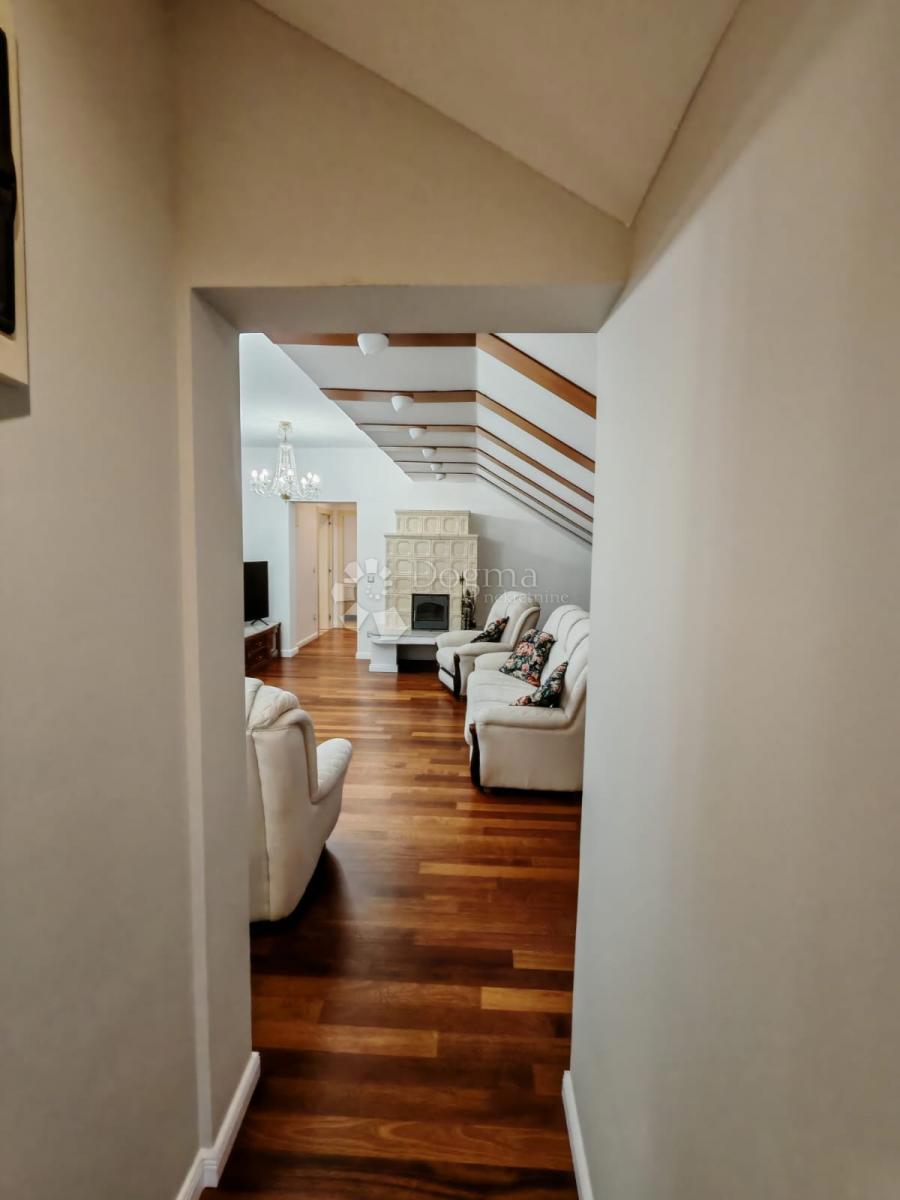Allogio Petrčane, Zadar - Okolica, 168m2