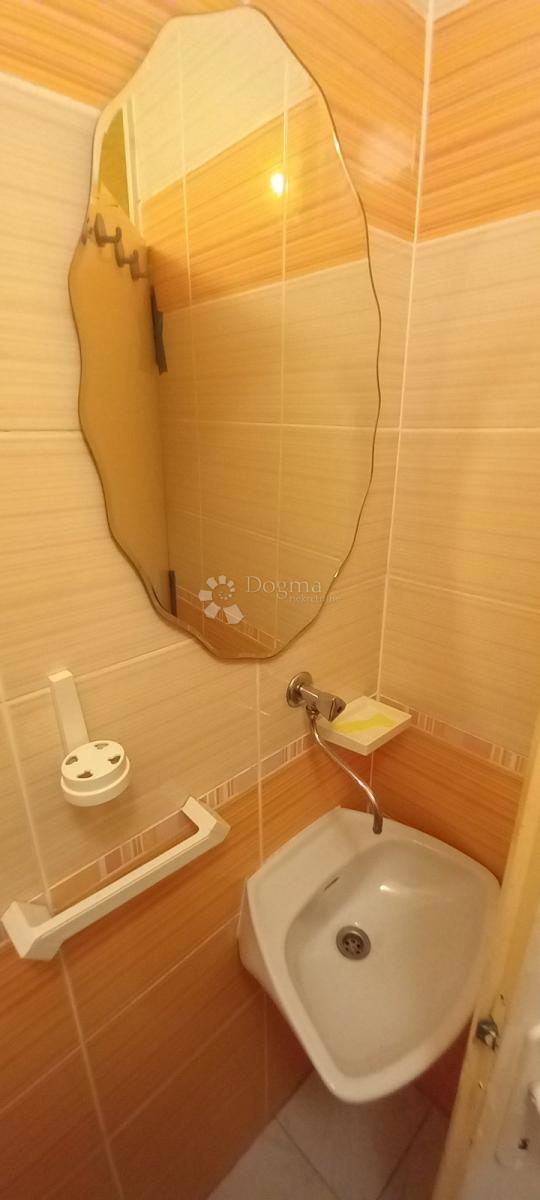 Allogio Rastočine, Rijeka, 83m2