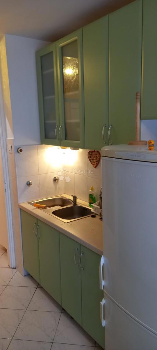 Allogio Rastočine, Rijeka, 83m2