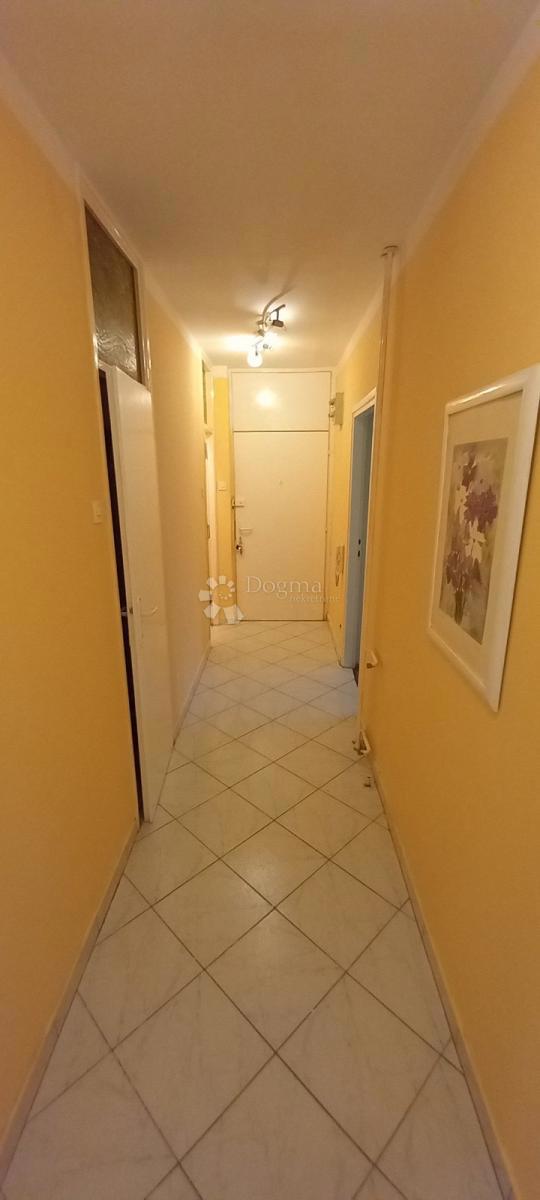 Allogio Rastočine, Rijeka, 83m2