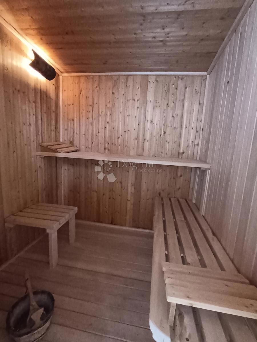 Casa Zmajevac, Kneževi Vinogradi, 730m2