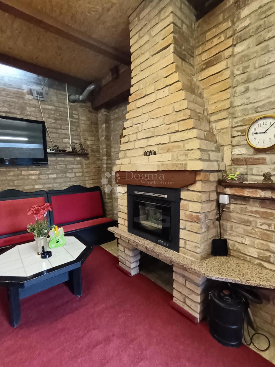 Casa Zmajevac, Kneževi Vinogradi, 730m2