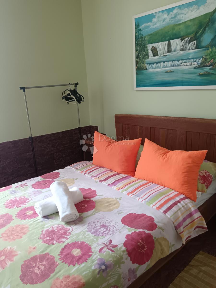 Casa Zmajevac, Kneževi Vinogradi, 730m2