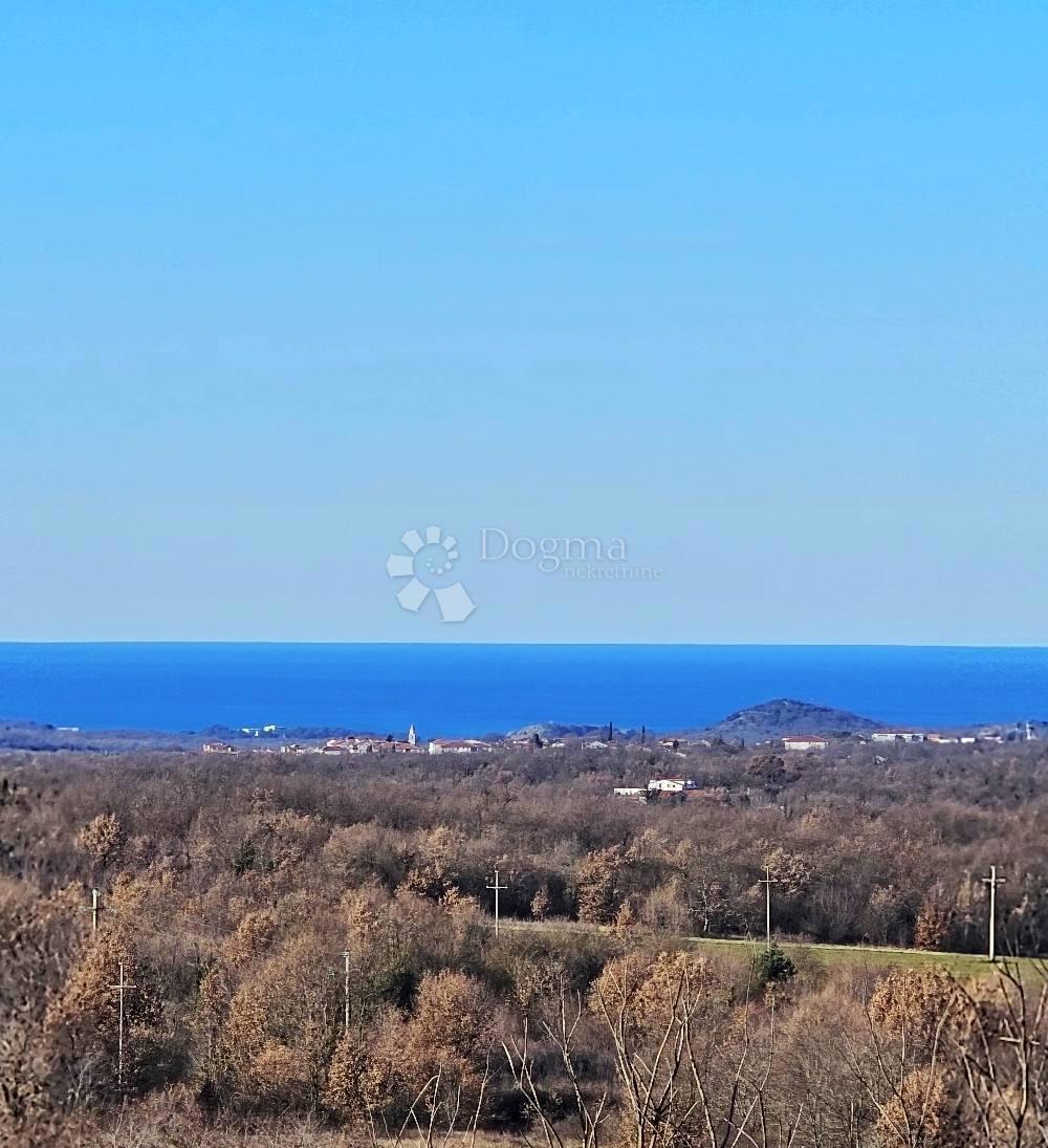 VILLA MODERNA CON PISCINA NELLA LOCALITÀ VICINO A POREČA