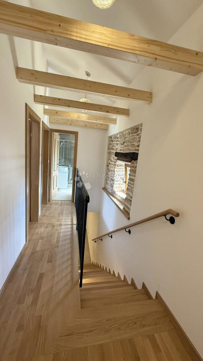 BELLISSIMA CASA IN PIETRA RISTRUTTURATA