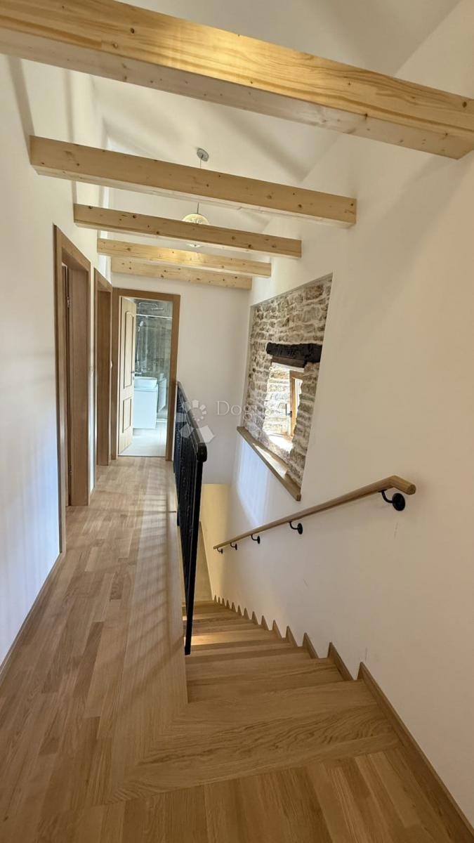 BELLISSIMA CASA IN PIETRA RISTRUTTURATA