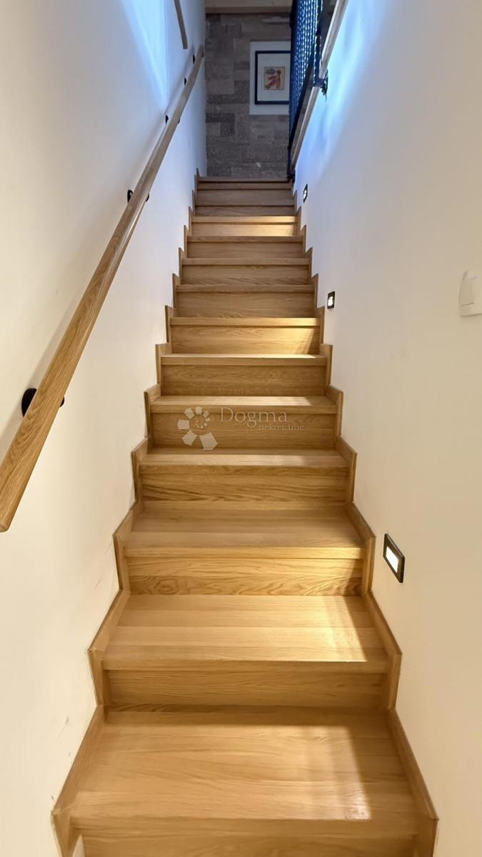 BELLISSIMA CASA IN PIETRA RISTRUTTURATA