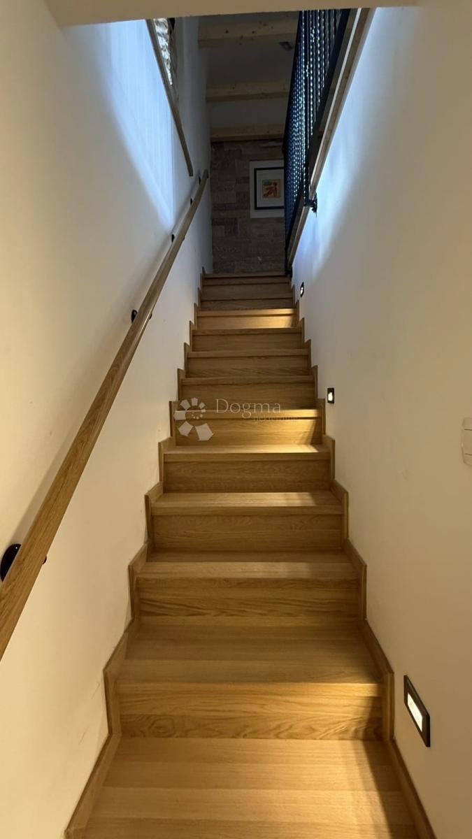 BELLISSIMA CASA IN PIETRA RISTRUTTURATA