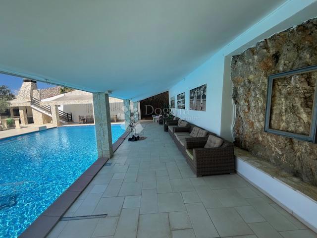 Casa Dramalj, Crikvenica, 440m2