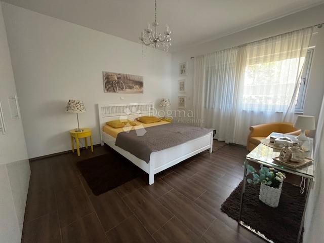 Casa Dramalj, Crikvenica, 440m2