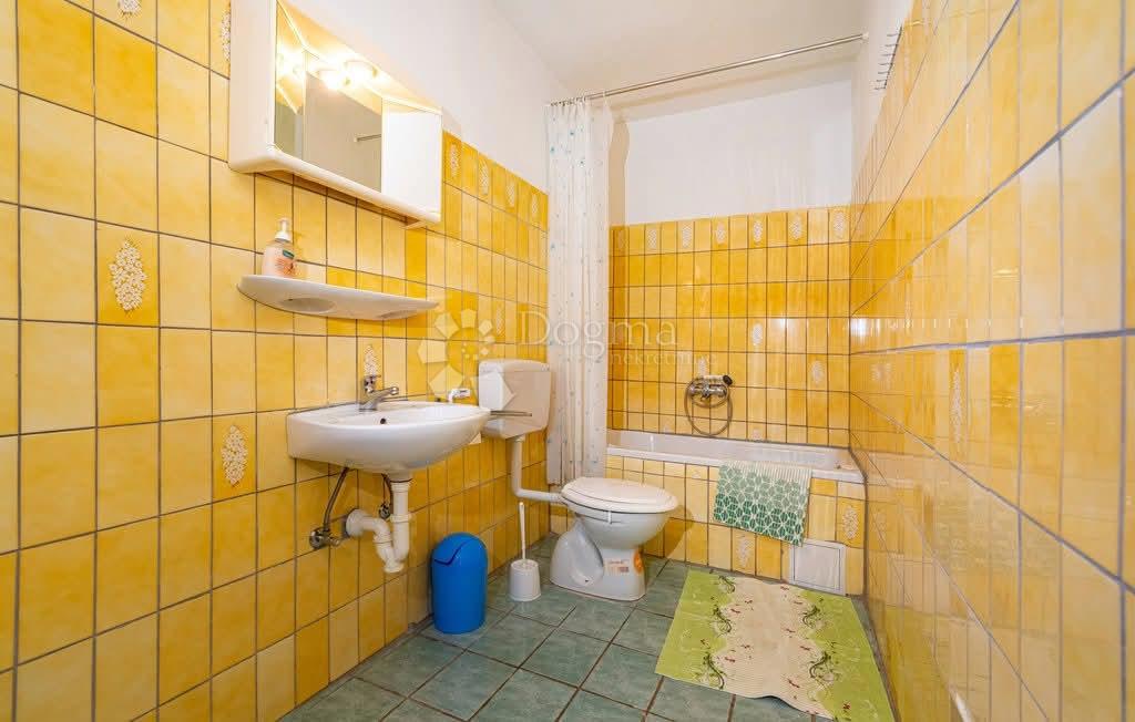 Casa Rovanjska, Jasenice, 347,30m2