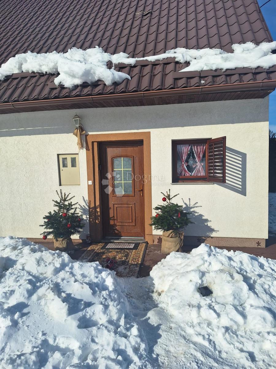 Casa Jošan, Udbina, 100m2