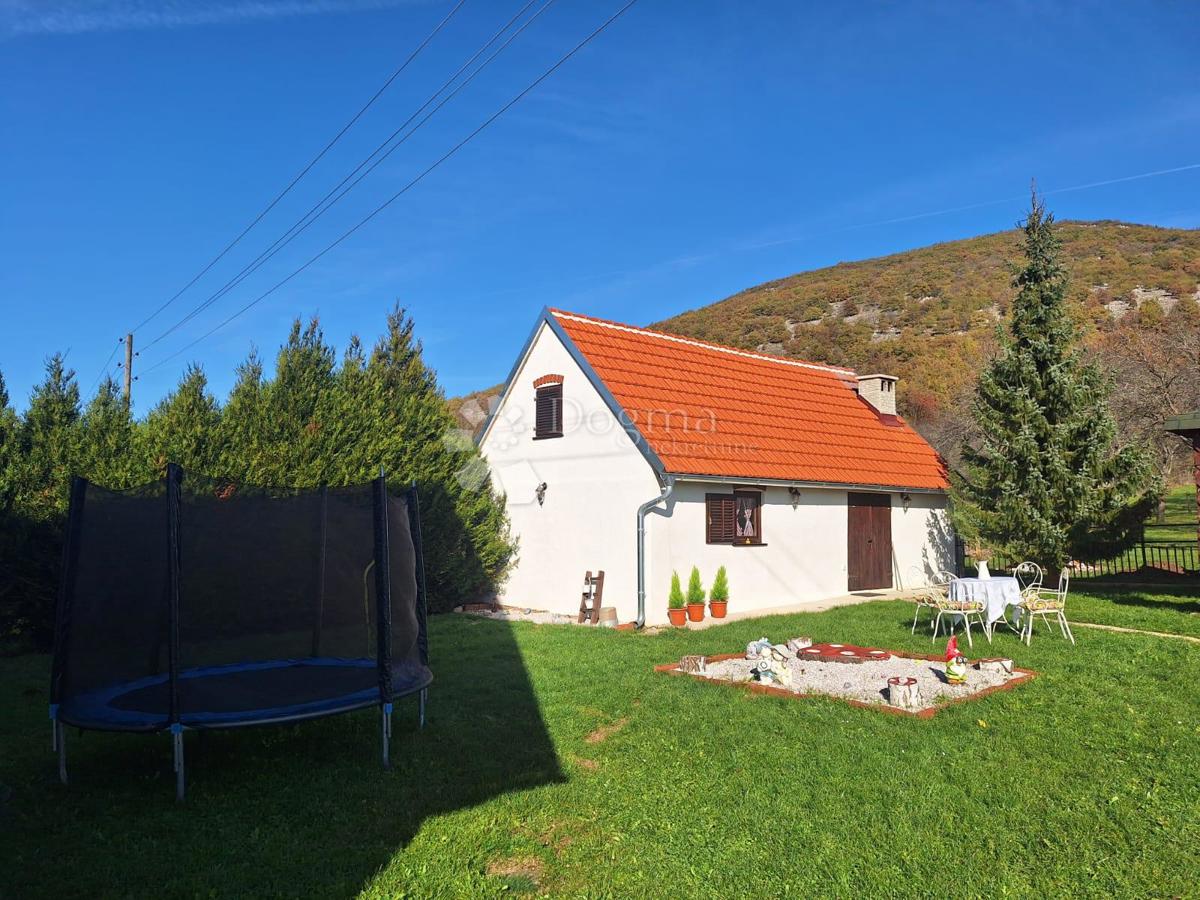 Casa Jošan, Udbina, 100m2