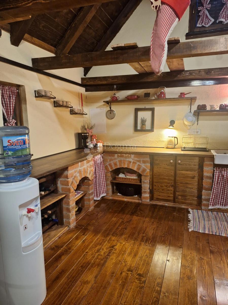 Casa Jošan, Udbina, 100m2