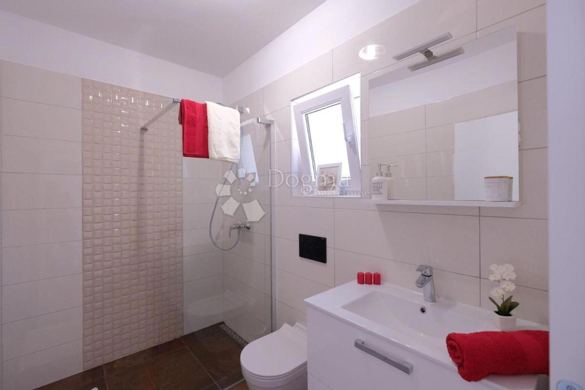Casa Svetvinčenat, 230m2