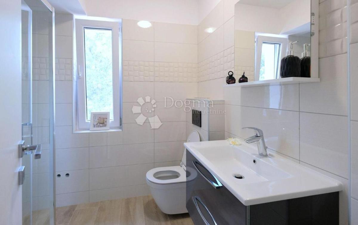 Casa Svetvinčenat, 230m2