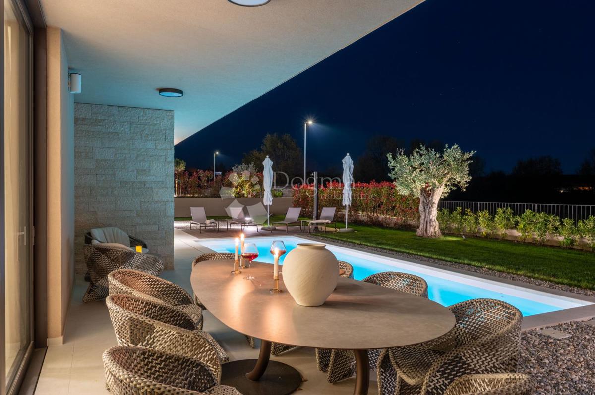 Villa esclusiva smart home, completamente attrezzata, con vista aperta