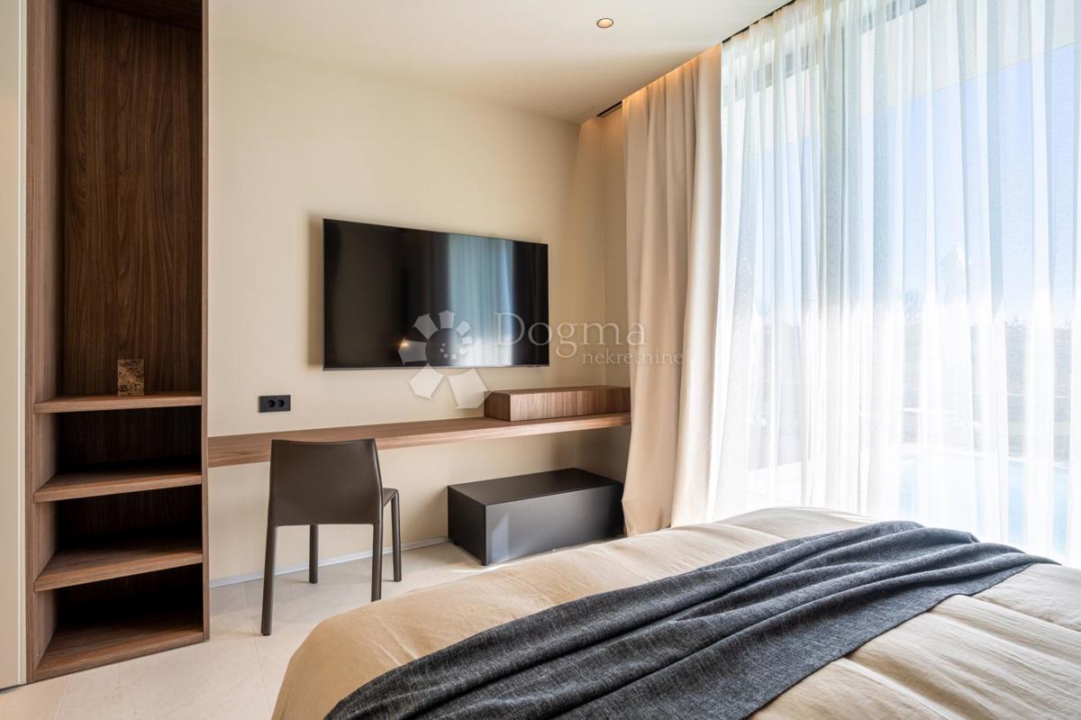 Villa esclusiva smart home, completamente attrezzata, con vista aperta