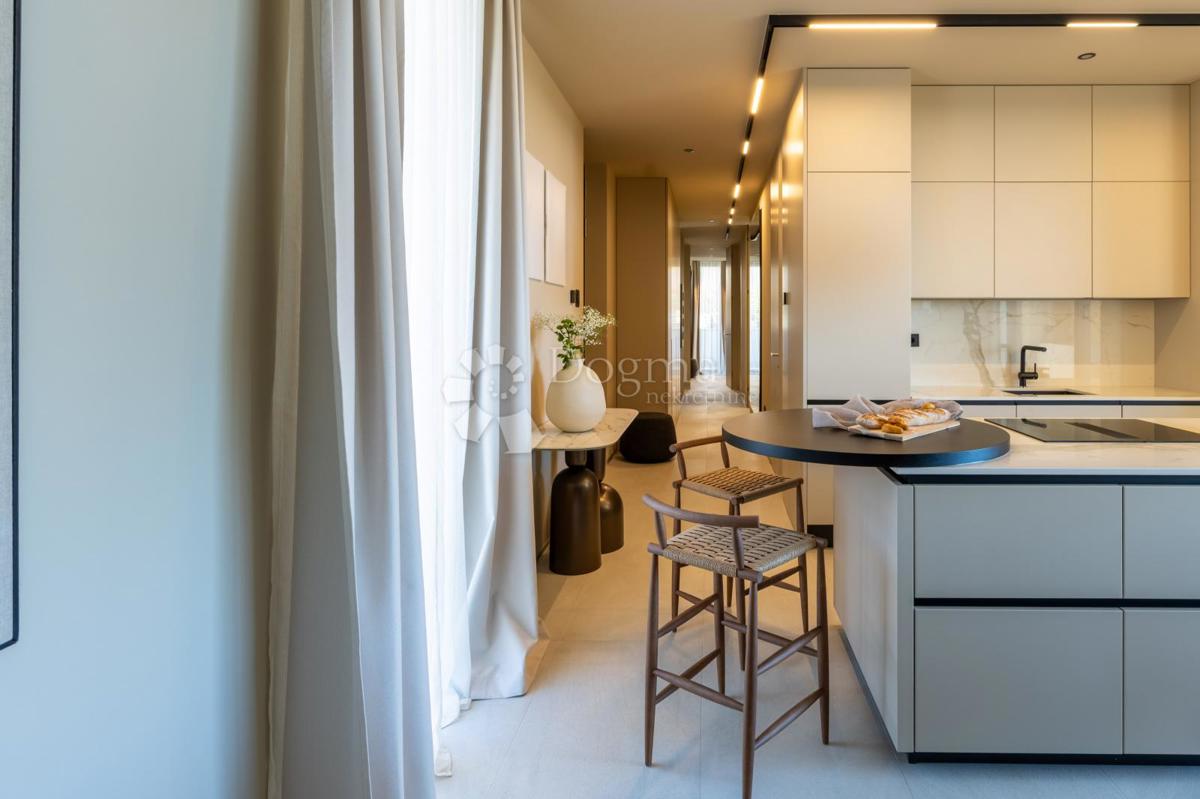 Villa esclusiva smart home, completamente attrezzata, con vista aperta