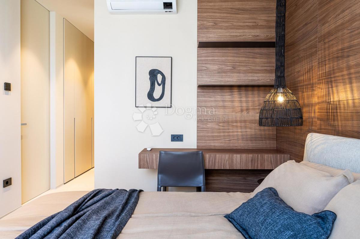 Villa esclusiva smart home, completamente attrezzata, con vista aperta