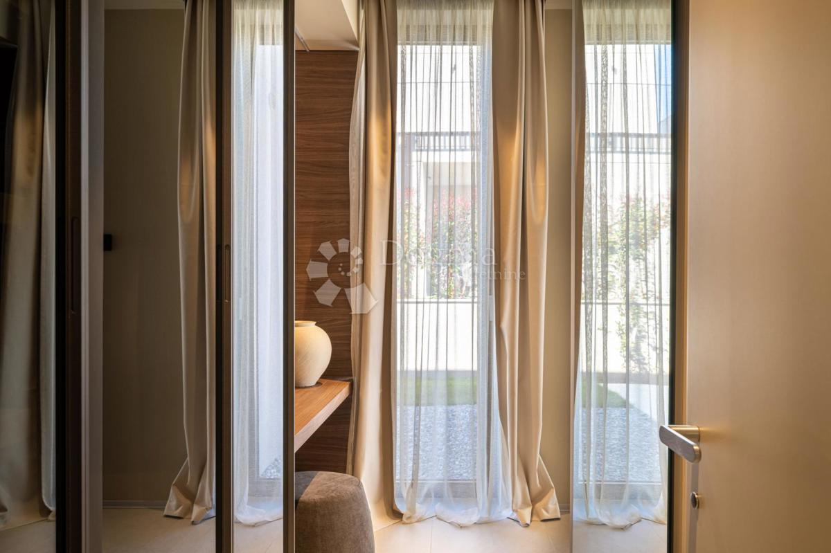 Villa esclusiva smart home, completamente attrezzata, con vista aperta
