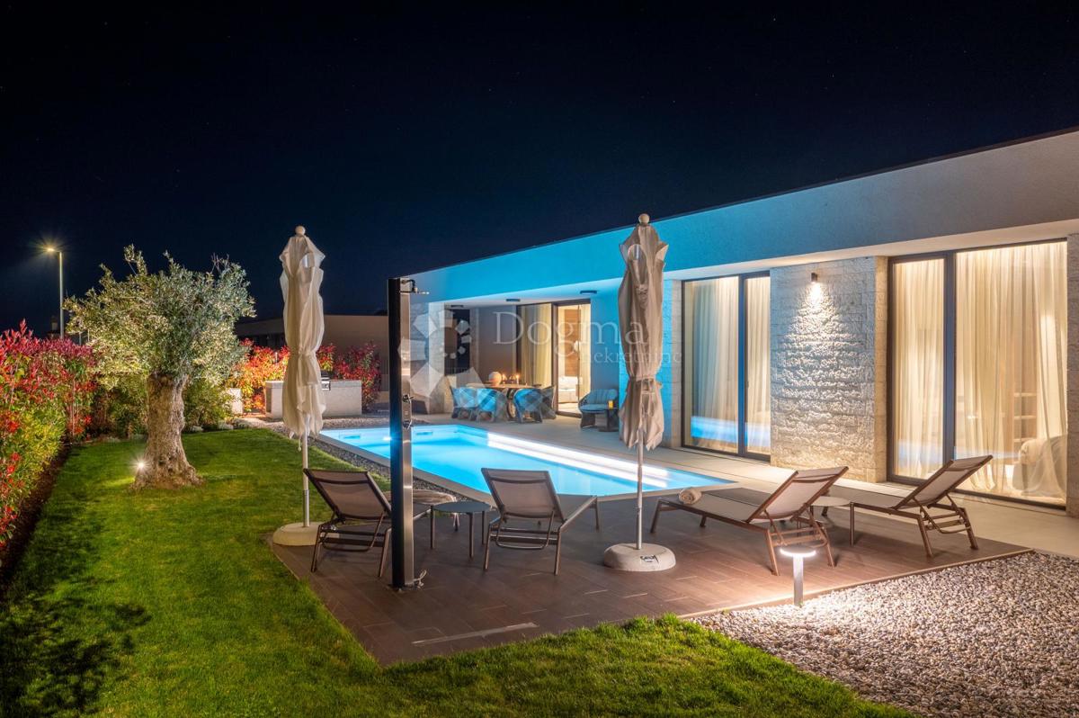 Villa esclusiva smart home, completamente attrezzata, con vista aperta