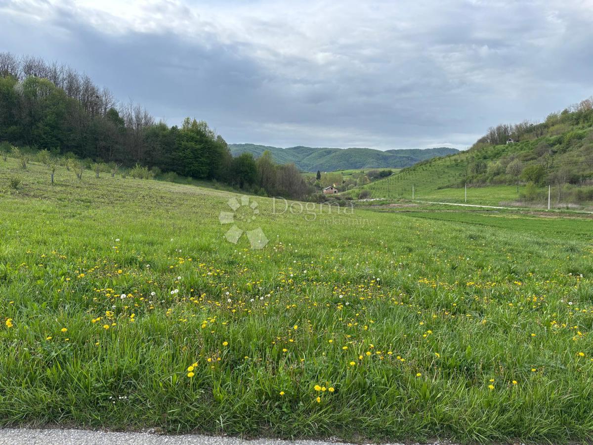 Terreno agricolo Grana, Novi Marof, 370.598m2