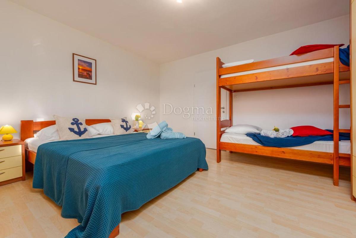 Casa Mrljane, Pašman, 270m2