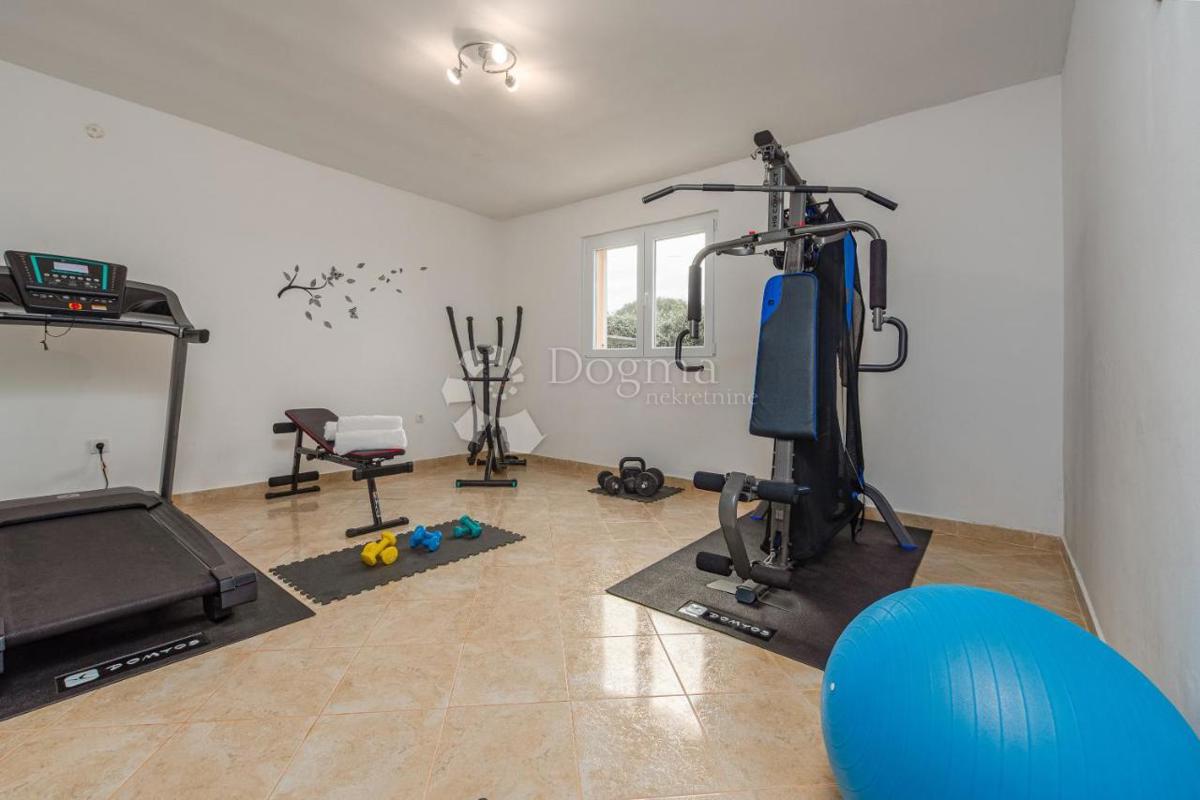 Casa Mrljane, Pašman, 270m2