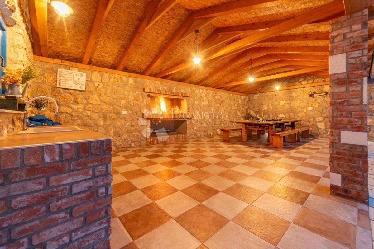 Casa Mrljane, Pašman, 270m2